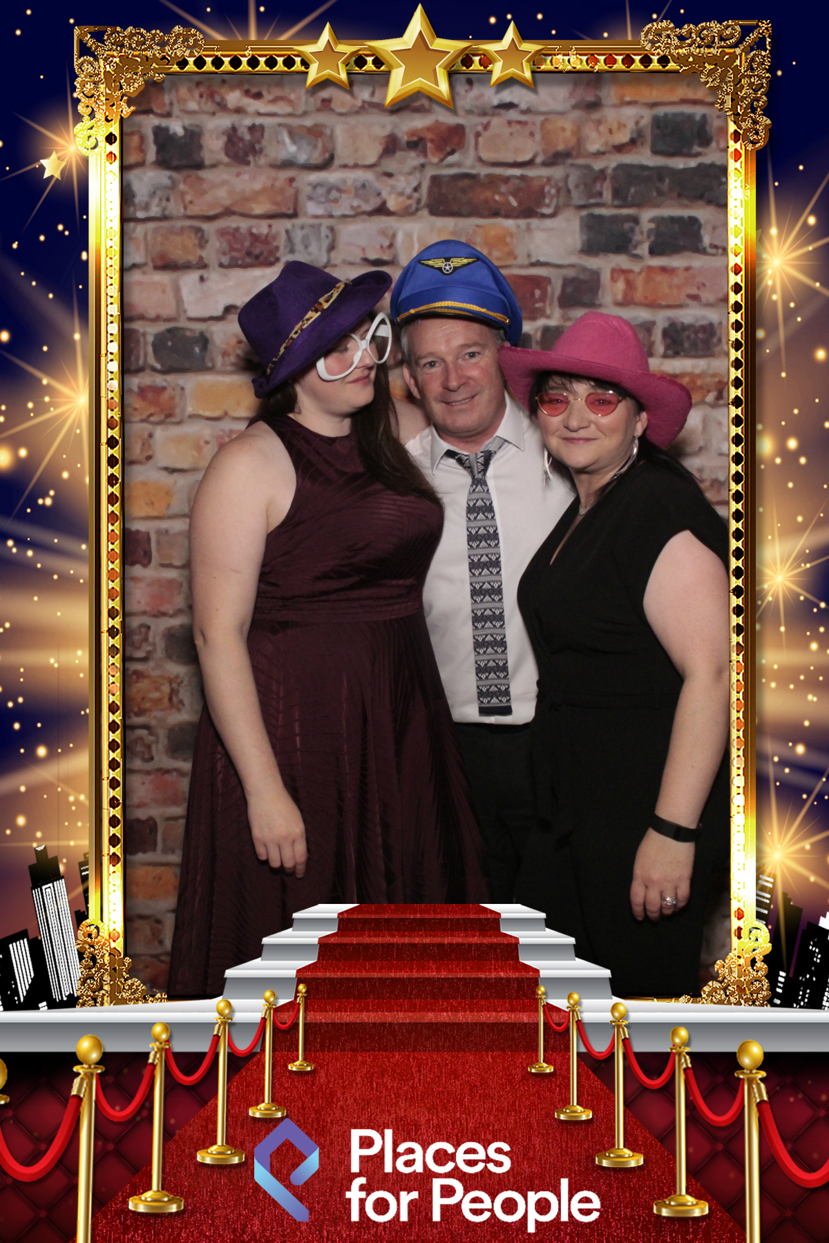 Places for People Star Awards  | View more photos from the event at gallery.myphotoboothexperience.co.uk/u/MyPhotoBoothExperienceLtd/Places-for-People-Star-Awards